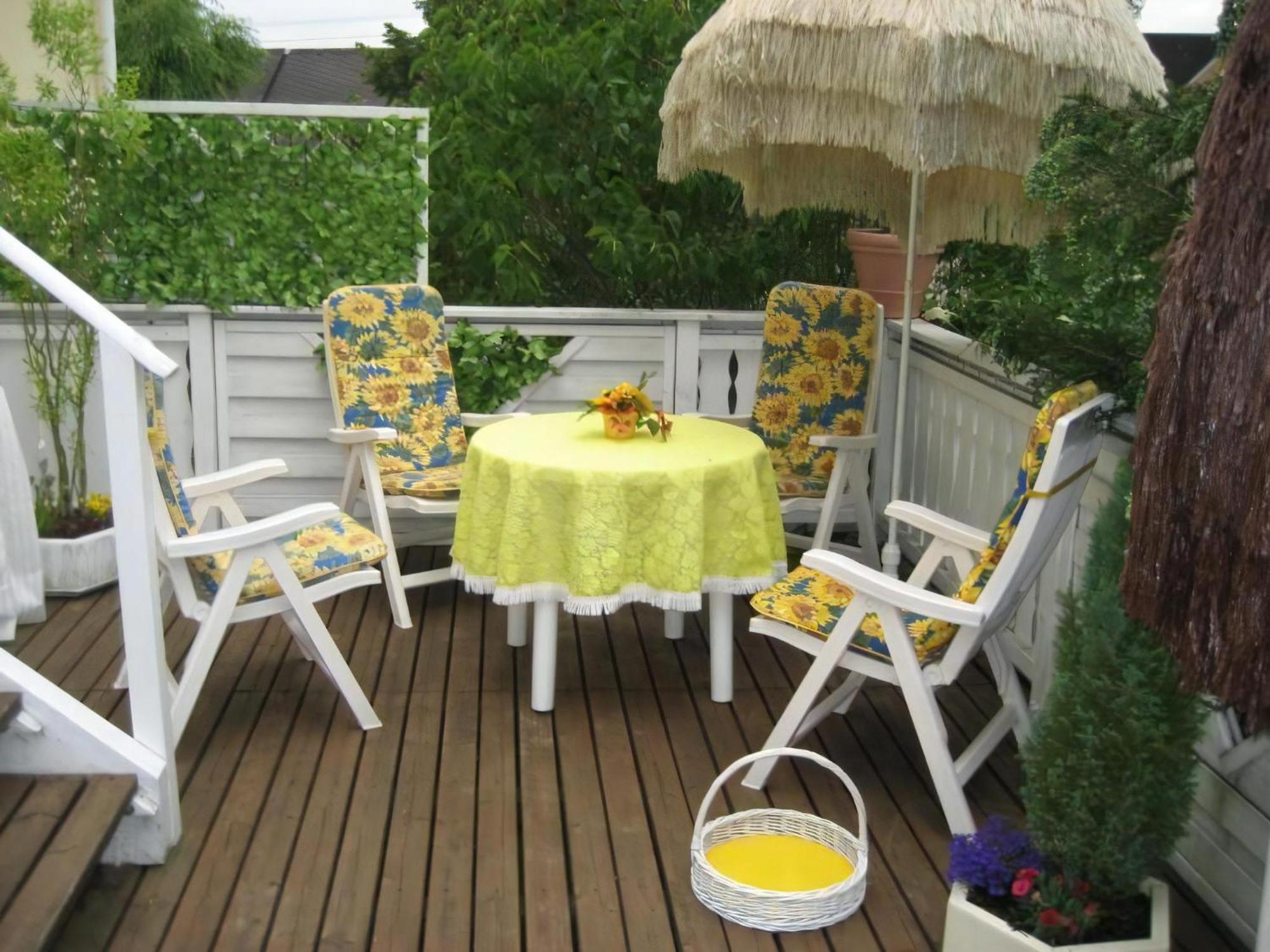 Grosse Ferienwohnung Mit Balkon Und Garten Steinen  Exterior foto