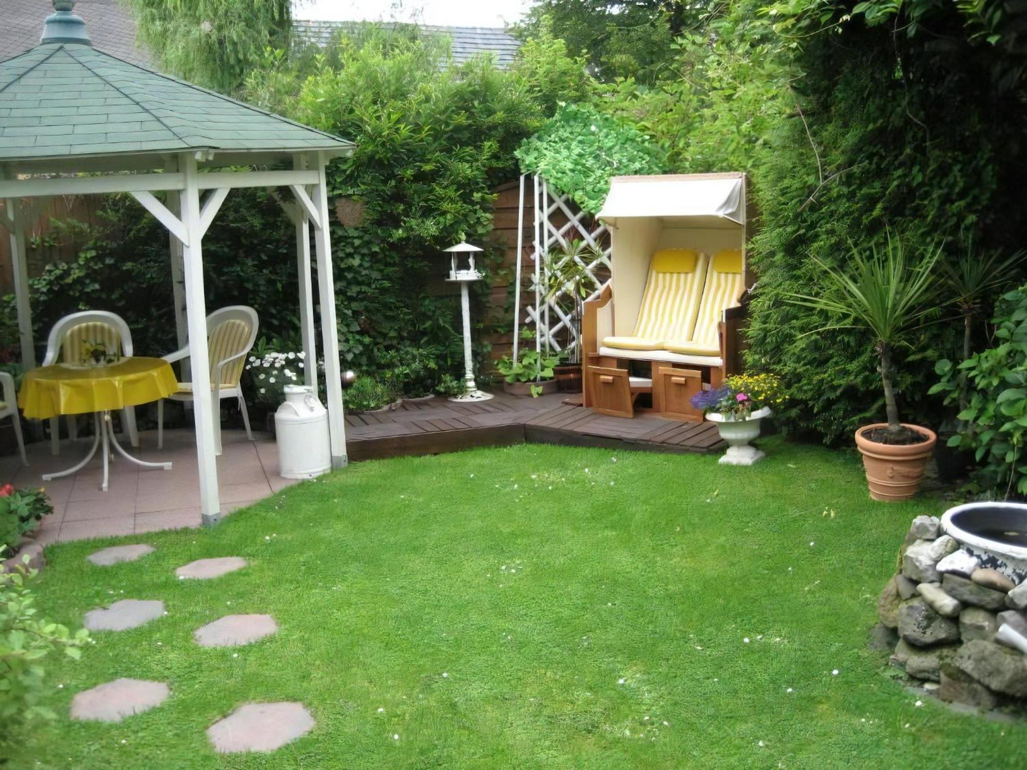 Grosse Ferienwohnung Mit Balkon Und Garten Steinen  Exterior foto